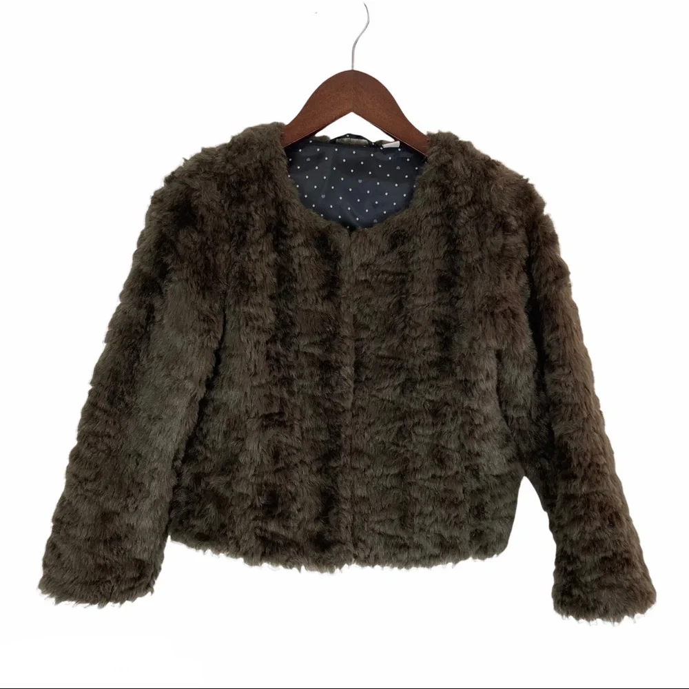 Uniqlo Girls Faux Fur Coat Size 5-6